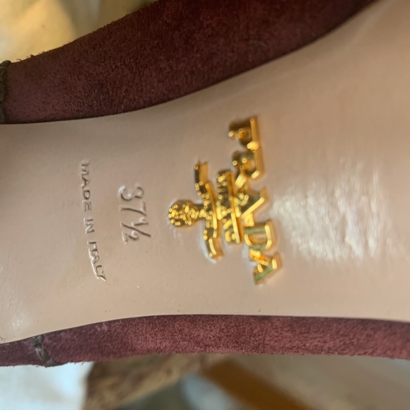 Prada  shoes - Picture 6 of 12